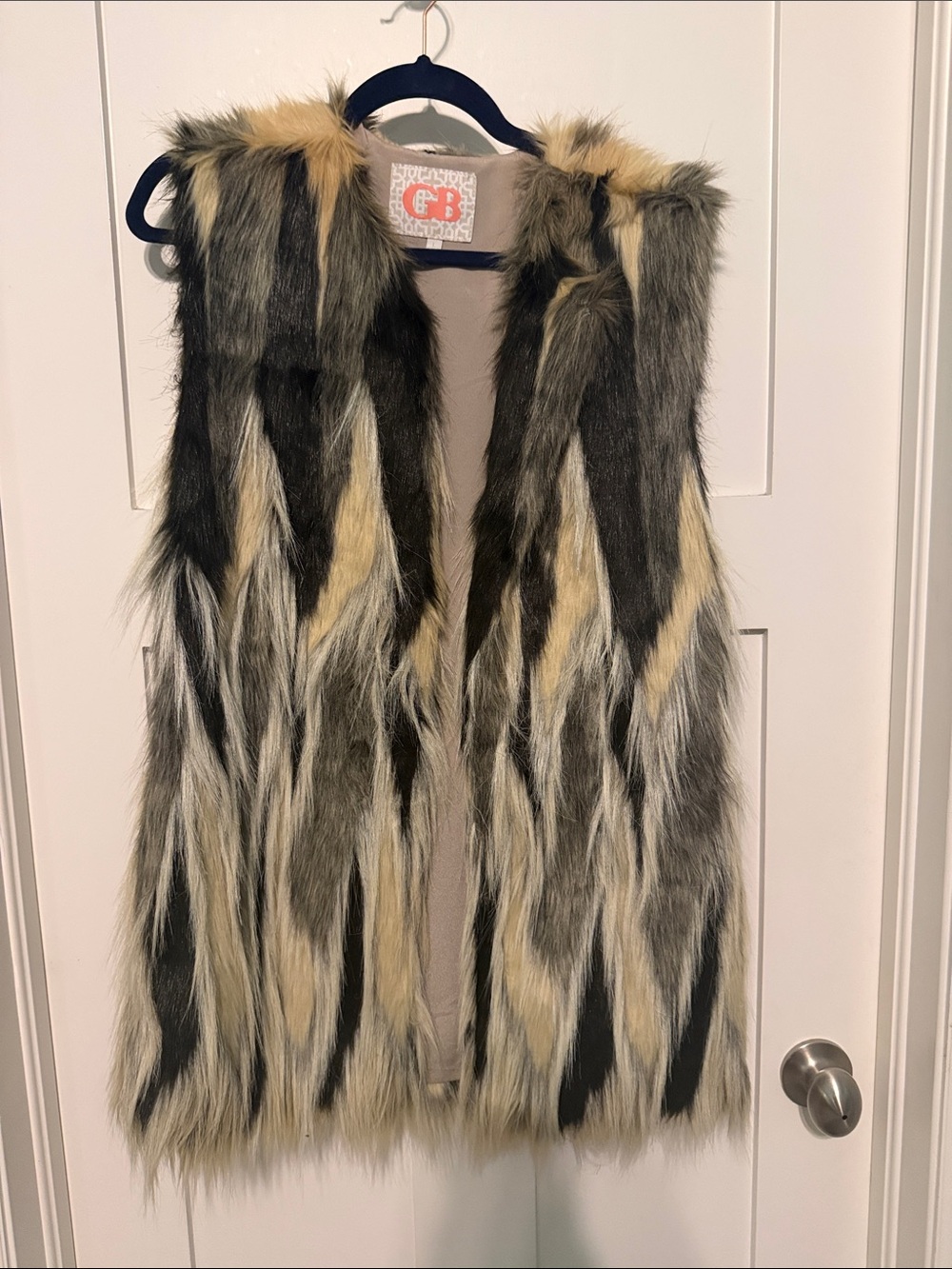 Gianni Bini Faux Fur Multitone Long Vest in Black, Cream & Gray size L